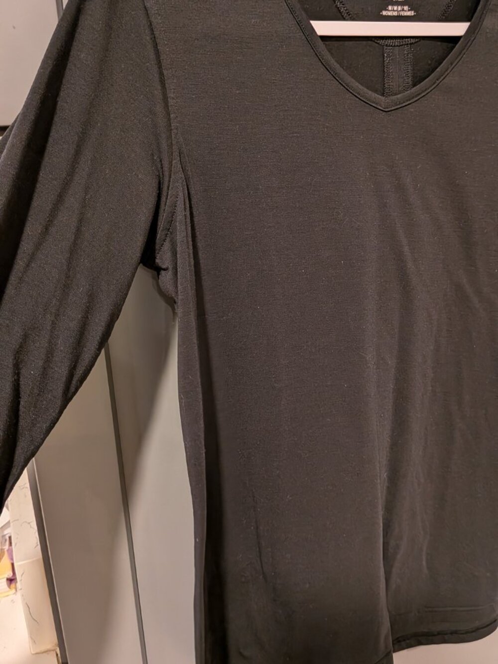 Women MEDIUM ExOfficio Black Round Neck 3/4 Sleeve T-Shirt Top w/slit in back